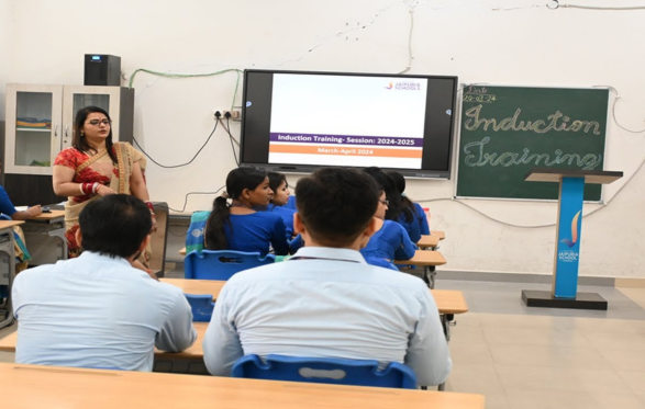 Smart classrooms in Bareilly at Jaipuria School Bareilly